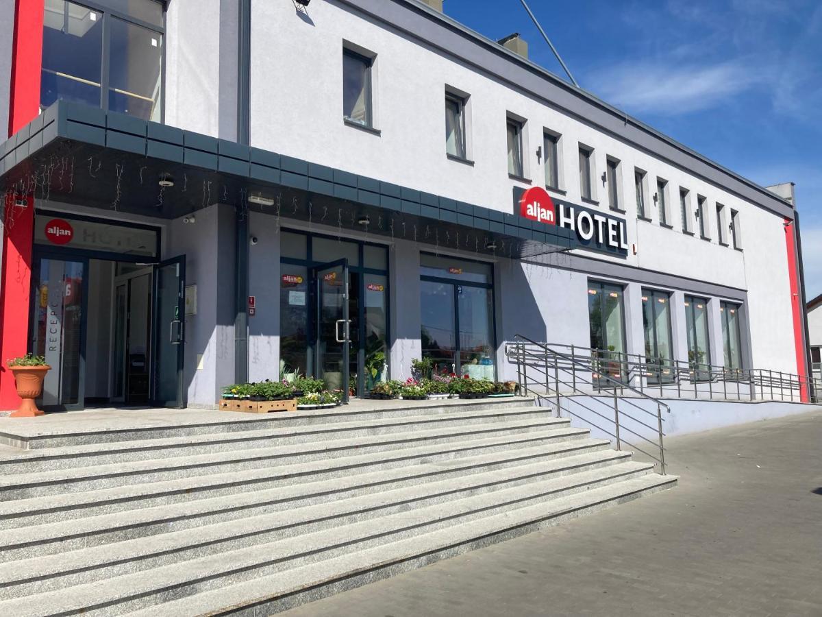 Hotel Aljan Wiazownica Kültér fotó